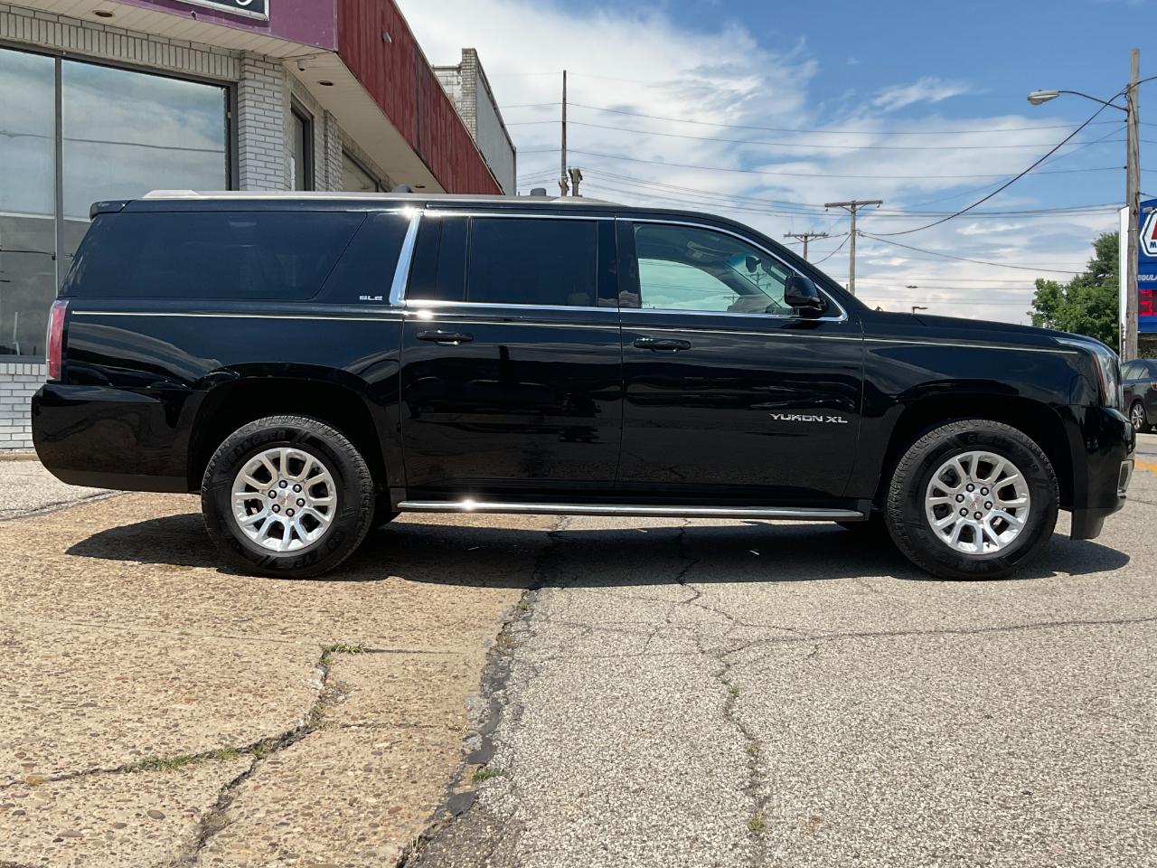 gmc yukon xl 2015 1GKS2GEC0FR731468 image gmc yukon xl 2015 1GKS2GEC0FR731468 image